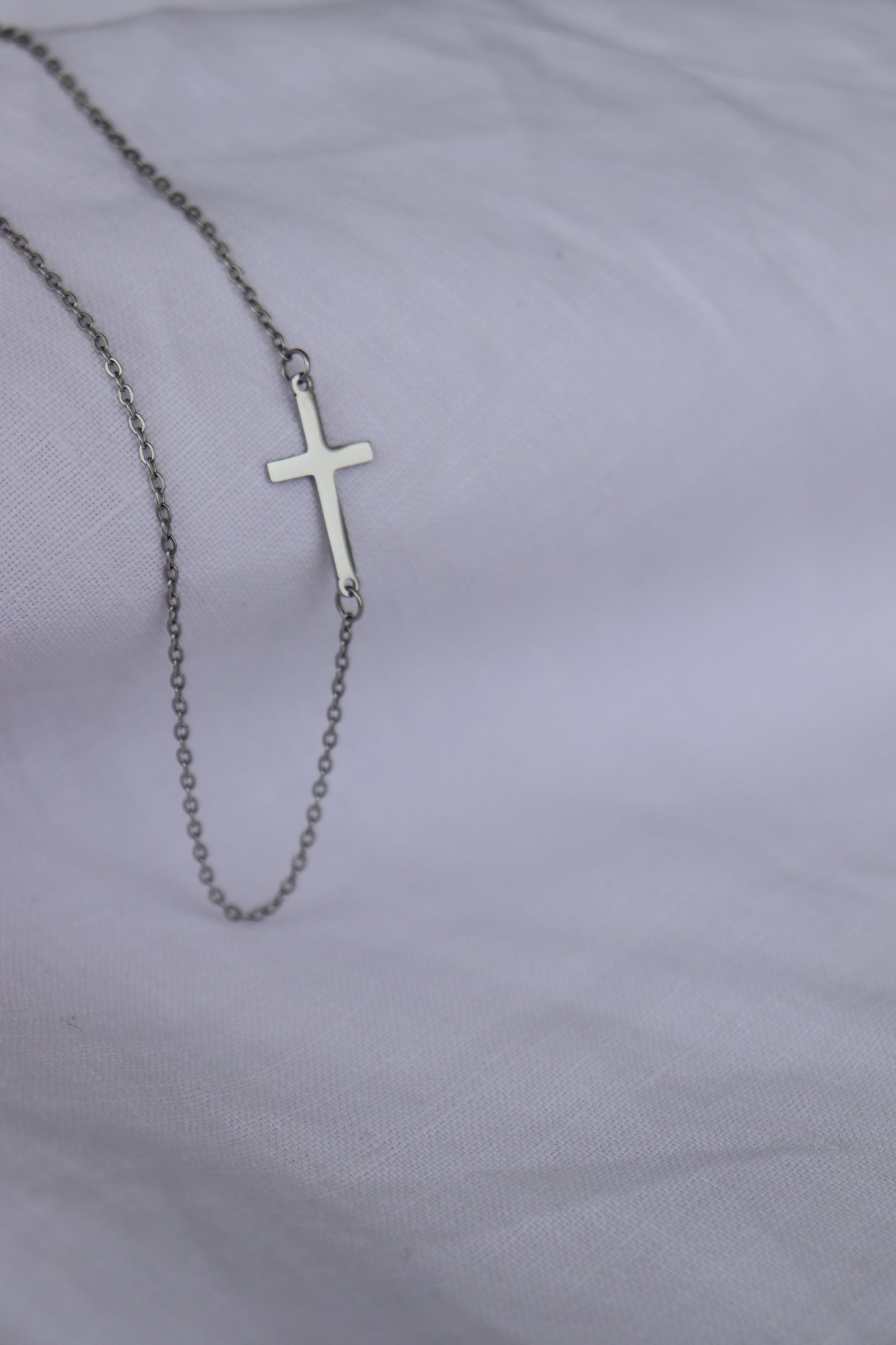 Collana Croce Asimmetrica