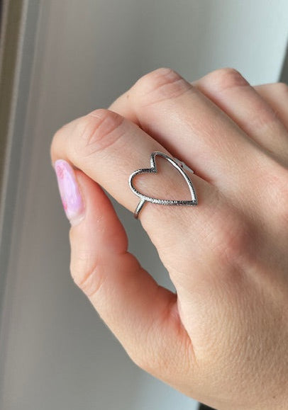 Anello Cuore vuoto
