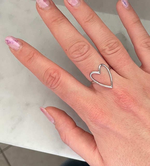 Anello Cuore vuoto